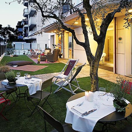 D-Place Hotel & Suite Riccione Ngoại thất bức ảnh