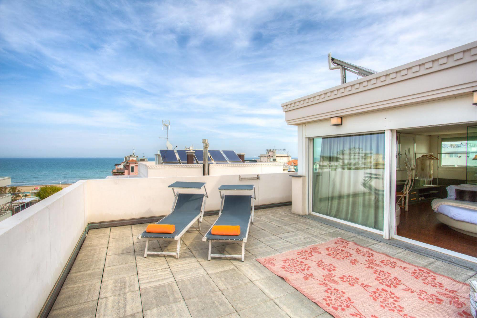 D-Place Hotel & Suite Riccione Ngoại thất bức ảnh